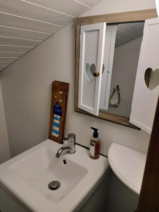 Grasteinn Guesthouse Thorshofn Luaran gambar